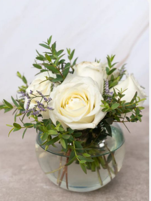 Special order 4 Number 9 centerpieces and 2 dollar centerpieces.