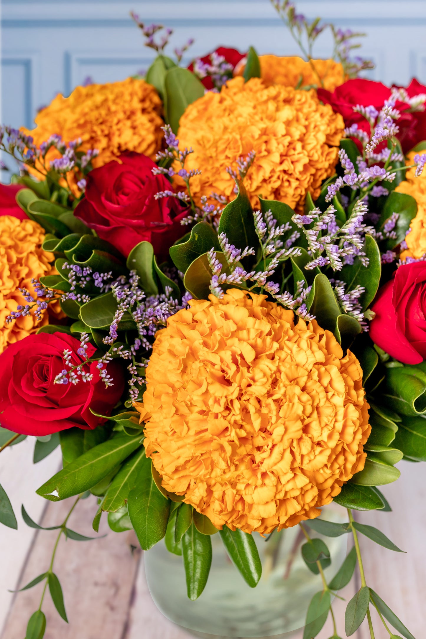 Fiesta Eterna - Cempasúchil y Rosa Roja