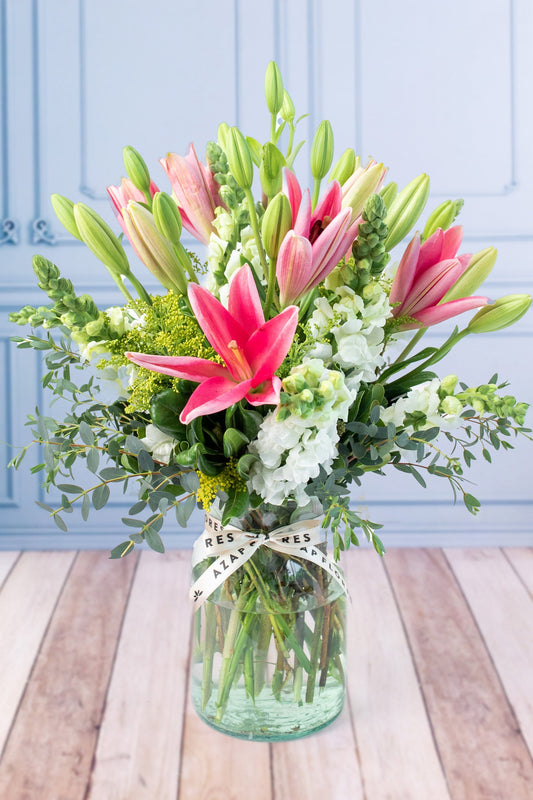 Paisaje - Lilium Rosa y Perrito Blanco ACA