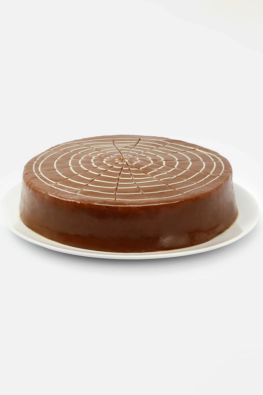 Capricho Cake - Large 16 Slices