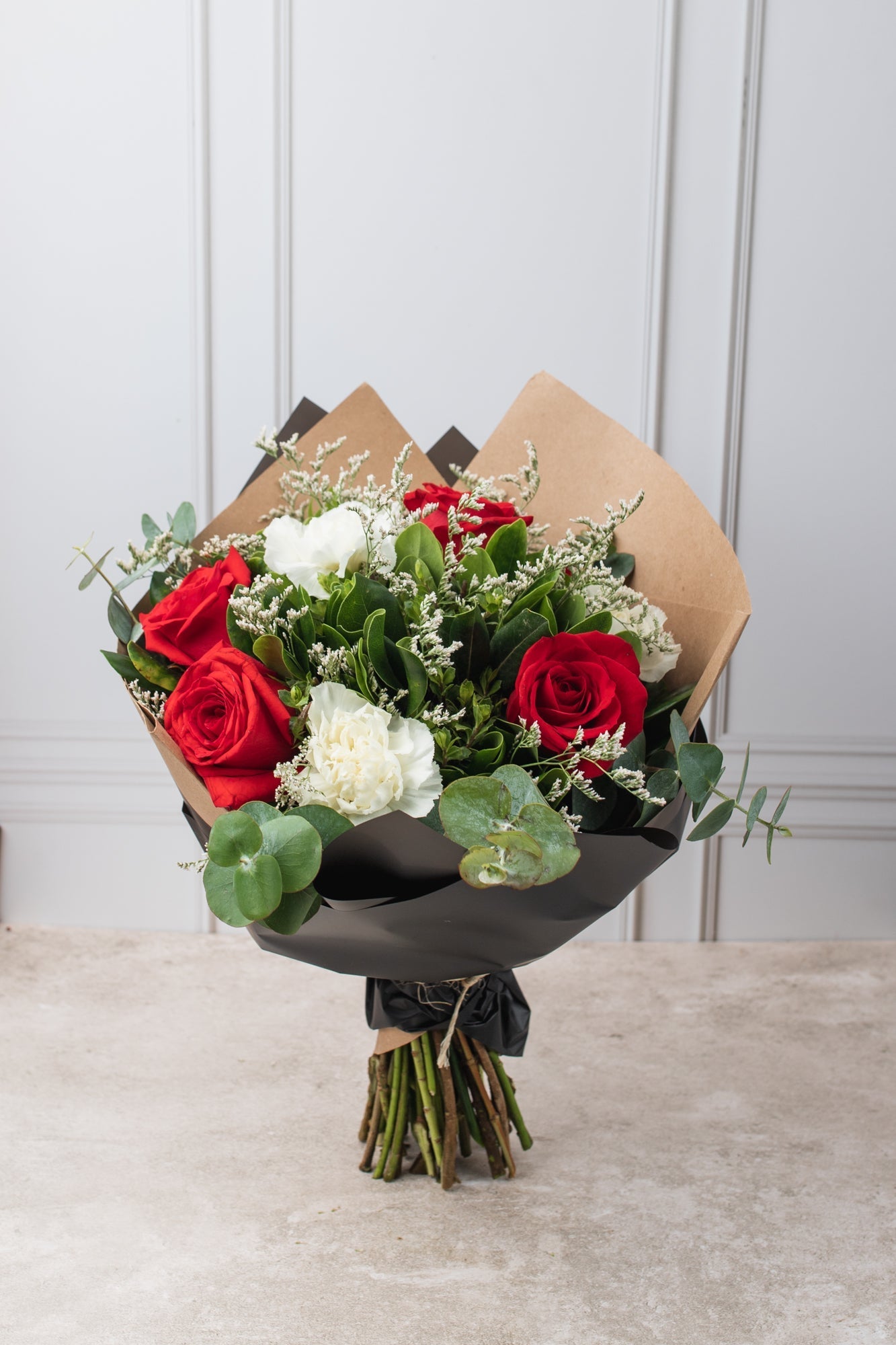 Small but Spicy // Red Rose and Carnation