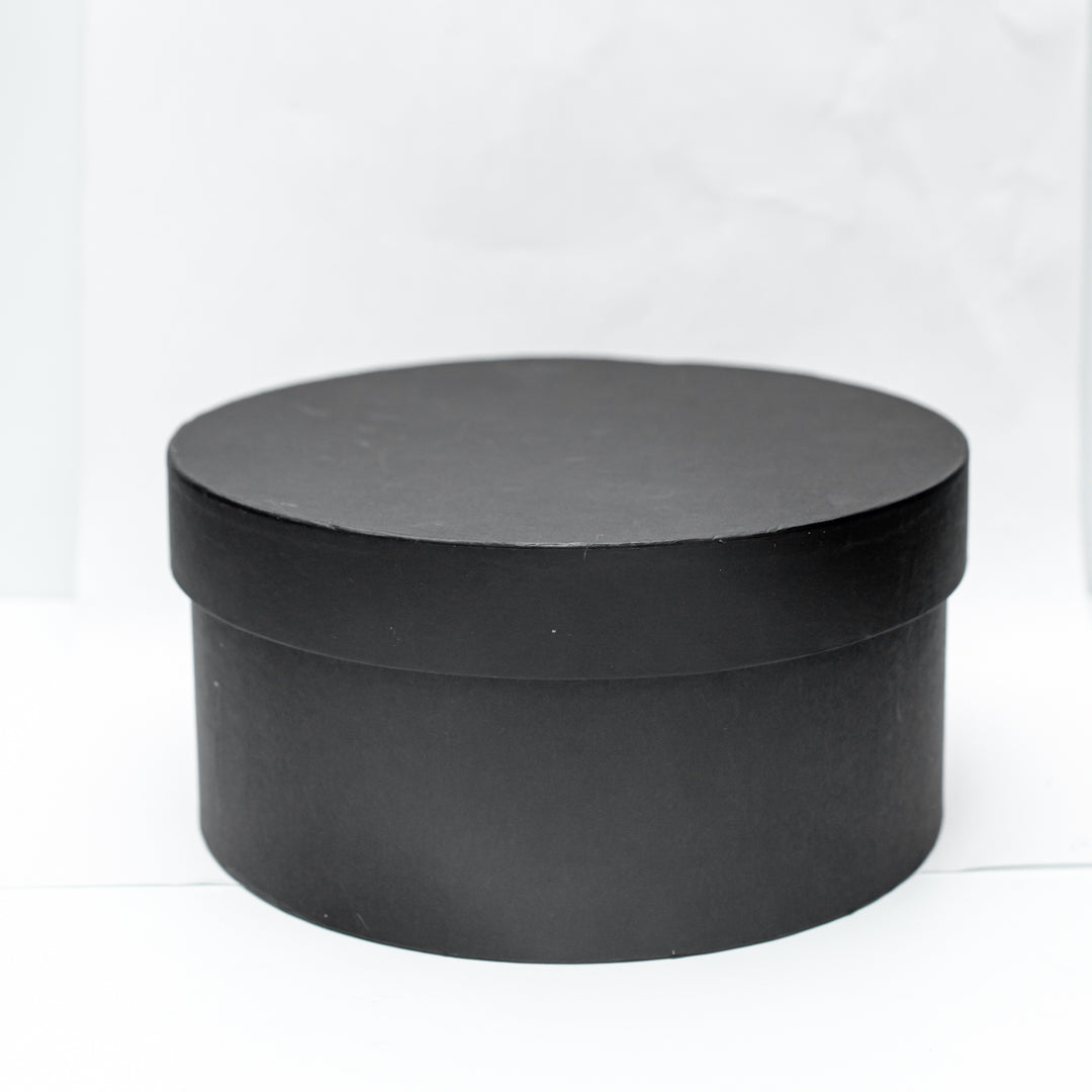 Caja Redonda Negra