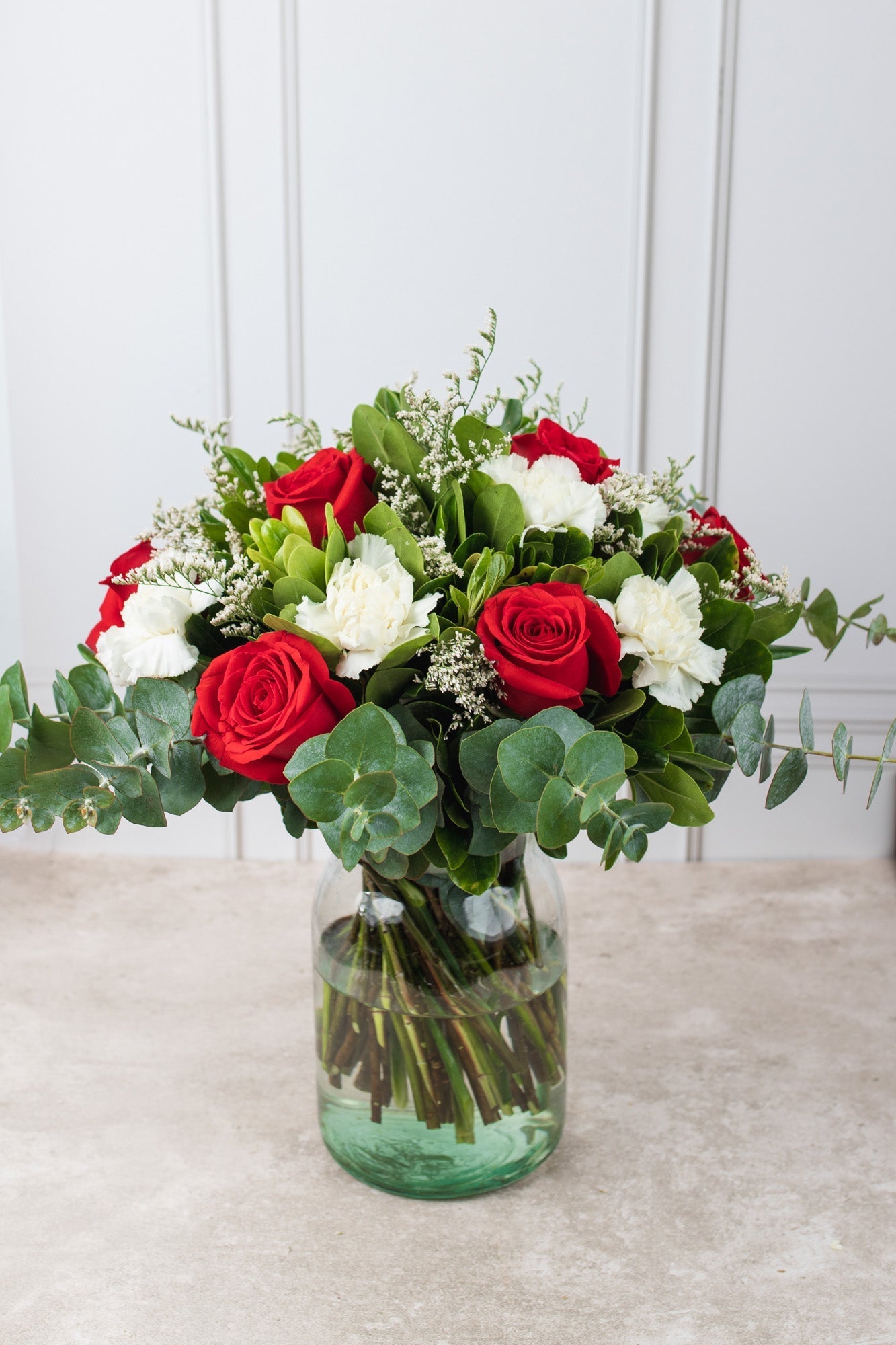 Small but Spicy // Red Rose and Carnation