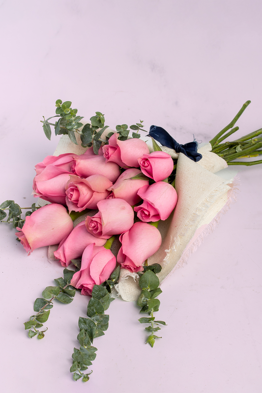 Ramo 12 Rosas Rosas - Envoltura Yute Atizapán