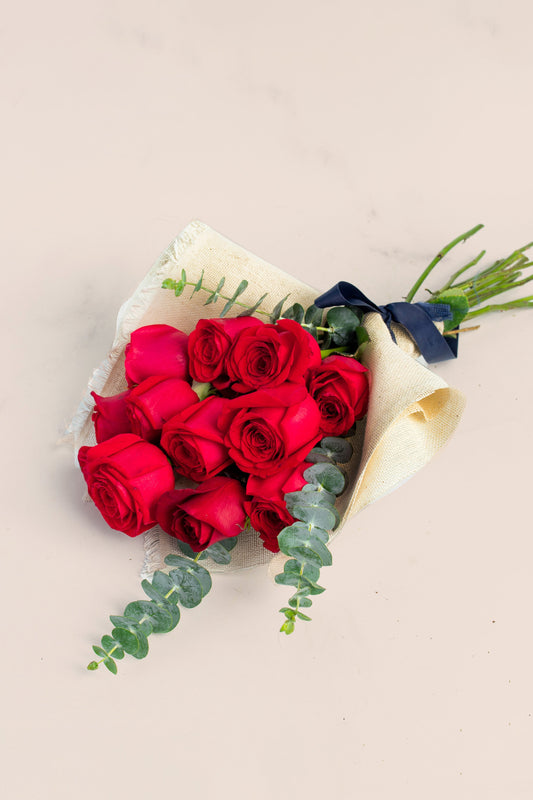 Ramo 12 Rosas Rojas - Envoltura Yute TGZ