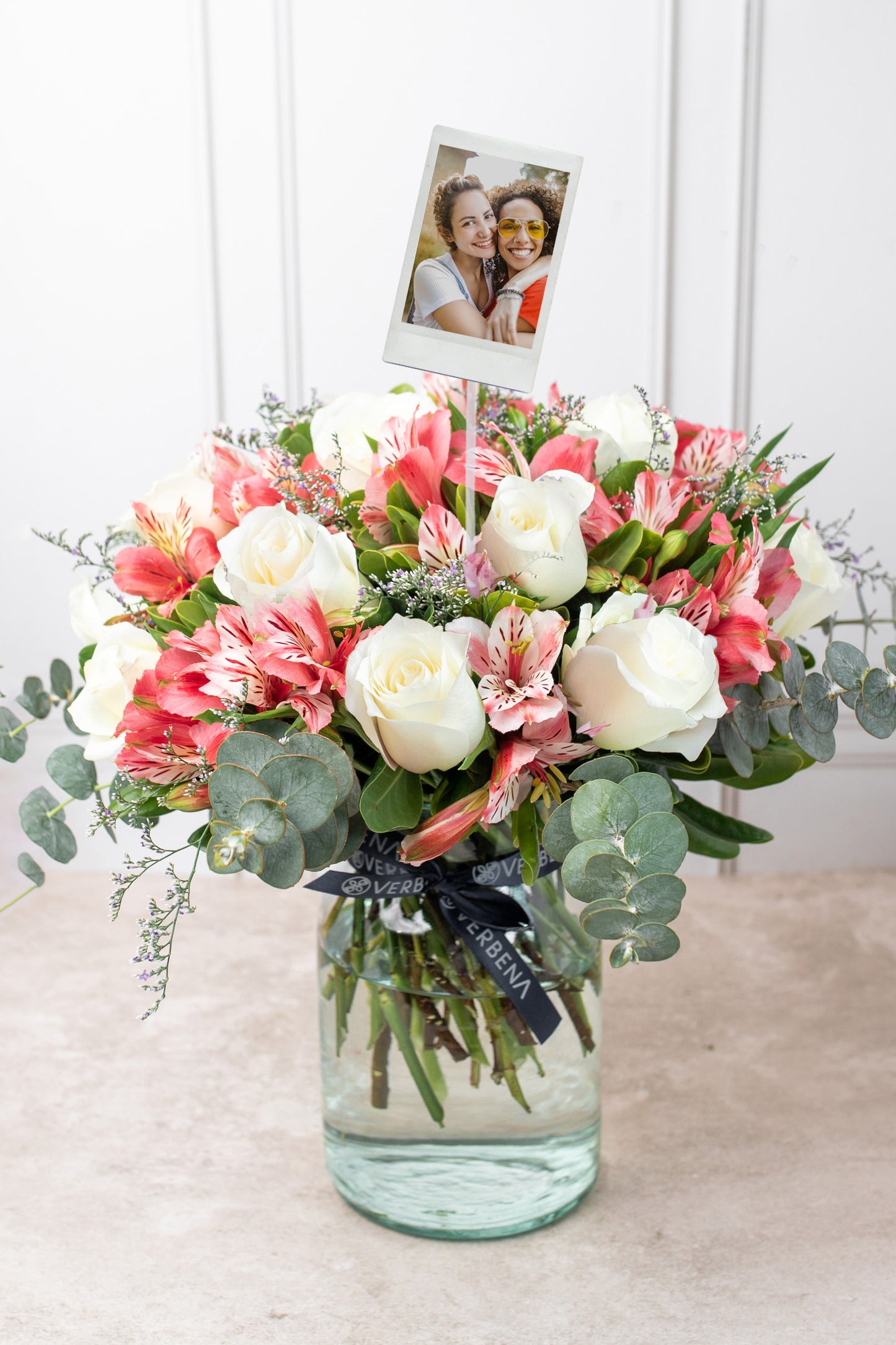 Himalaya - Rosa Blanca y Astromelia Rosa con Foto Personalizada