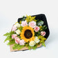 Amable // Girasol, Rosa Blanca y Clavel Rosa