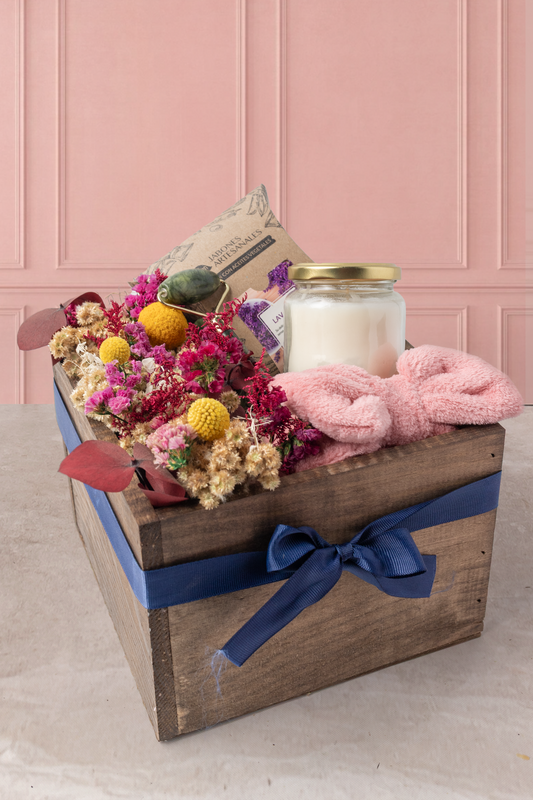 Gift Box Spa & Flores Preservadas MOM – Kit de Relajación Artesanal