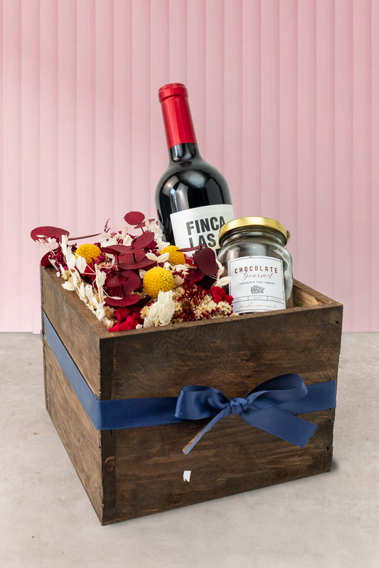Arca Gourmet Clásica MOM – Vino Tinto Finca Las Moras y Chocolate Fino