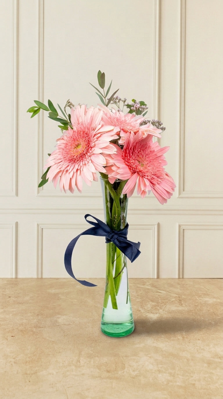 3 Gerberas Rosas - En Violetero | MJO