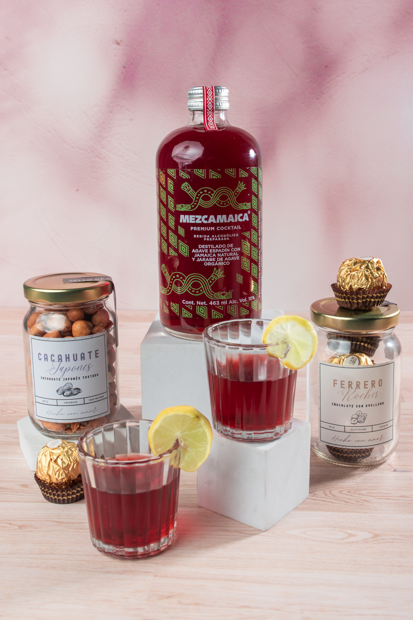 Mezcamaica Kit - Mezcal, Chocolates, Peanuts and Succulent