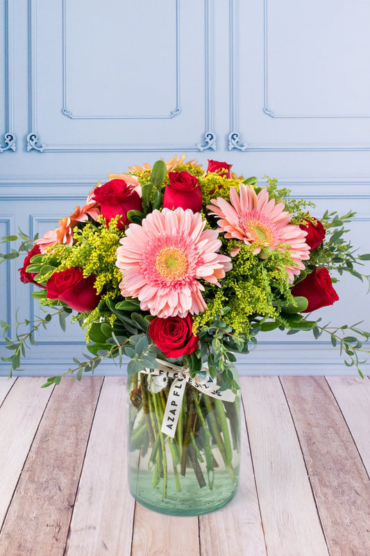 Baila Conmigo - Gerbera Rosa y Rosa Roja