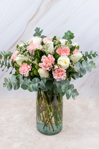 Arabella / White Rose and Pink Carnation