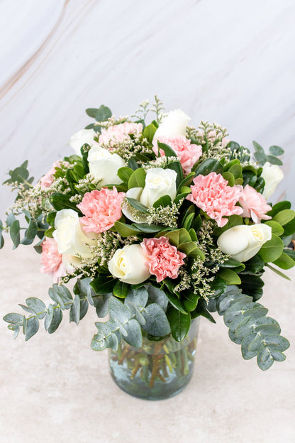 Arabella / White Rose and Pink Carnation