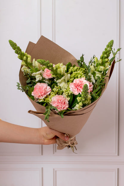 Ramo Nina Ricci - Clavel Rosa y Hortensia DGO