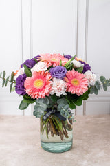 Coral // Gerbera Rosa, Lisianthus Morado y Clavel Rosa