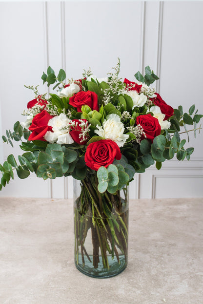 Small but Spicy / Red Rose and Carnation