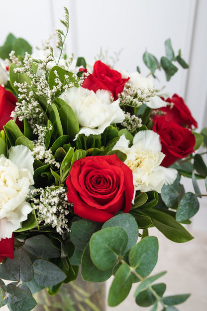 Small but Spicy / Red Rose and Carnation