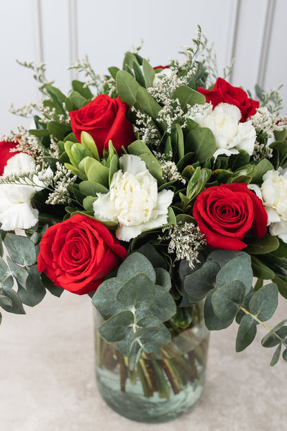 Small but Spicy / Red Rose and Carnation