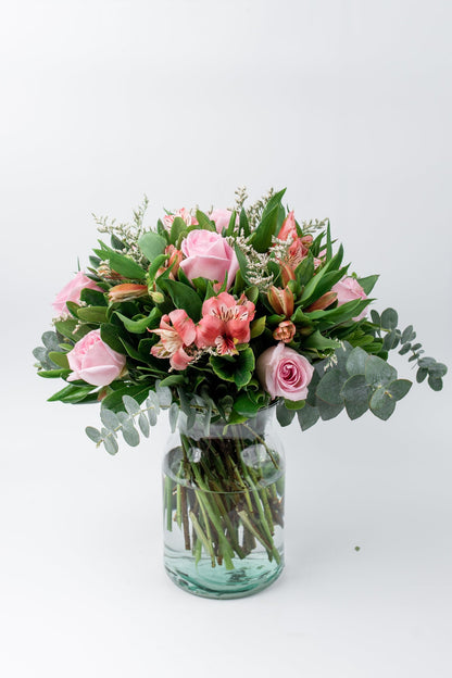 Cupido / Rosa Clarita y Astromelia