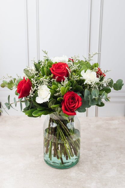 Small but Spicy / Red Rose and Carnation