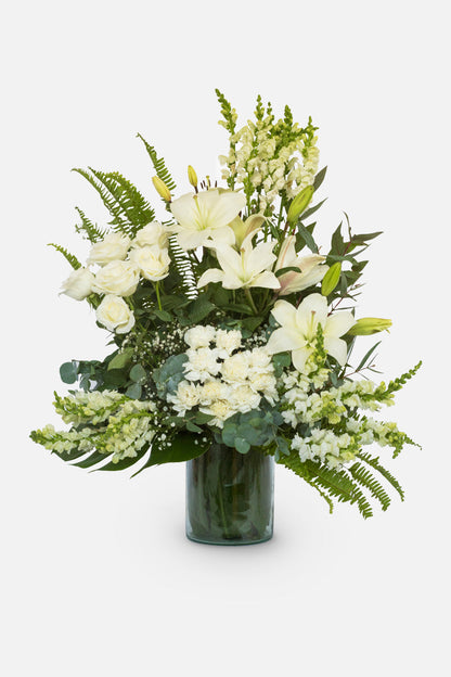 Consuelo - Lilium, Rose and White Carnation